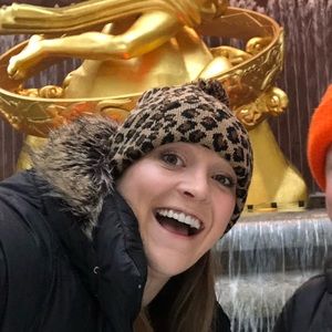 Meet your Posher, Hannah